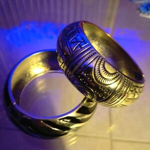 Pair of Vintage Clamper Cuff bracelet's.